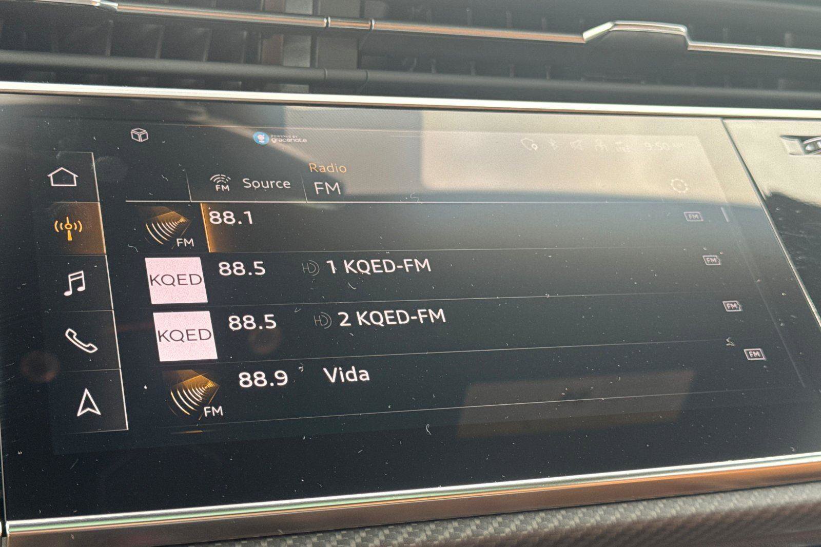 Used 2023 Audi RS Q8 w/ Black Optic Package image 17