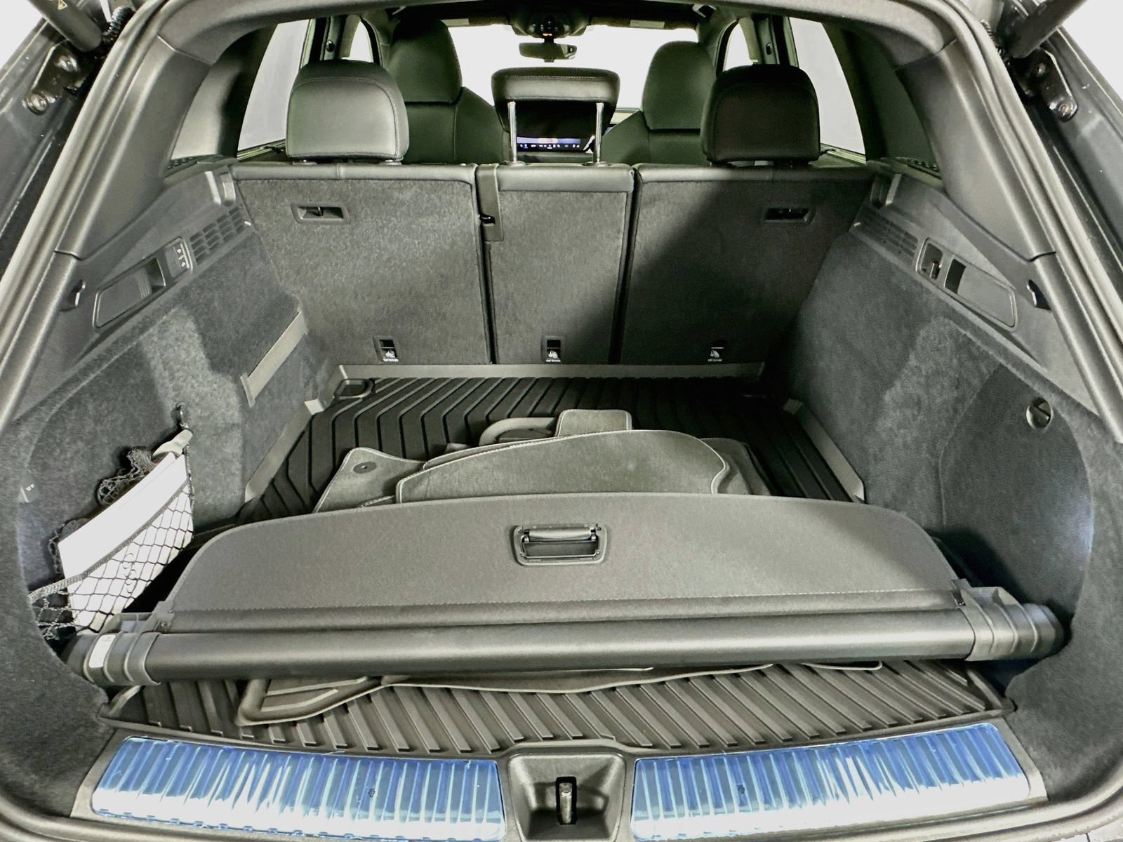 New 2026 Audi SQ5 Prestige AWD/4WD image 38