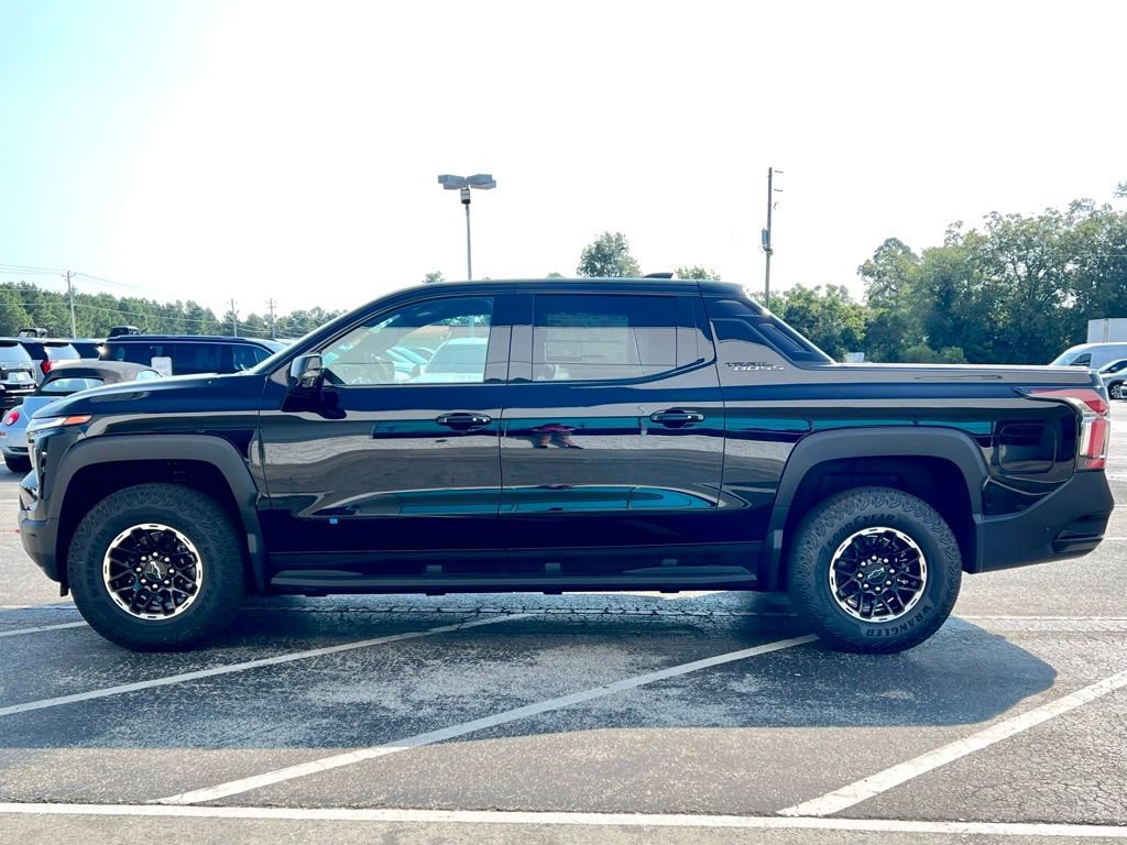 New 2026 Chevrolet Silverado EV Trail Boss image 5