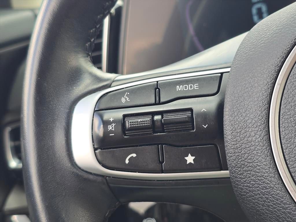 Certified 2025 Kia Sportage EX w/ Premium Package image 24