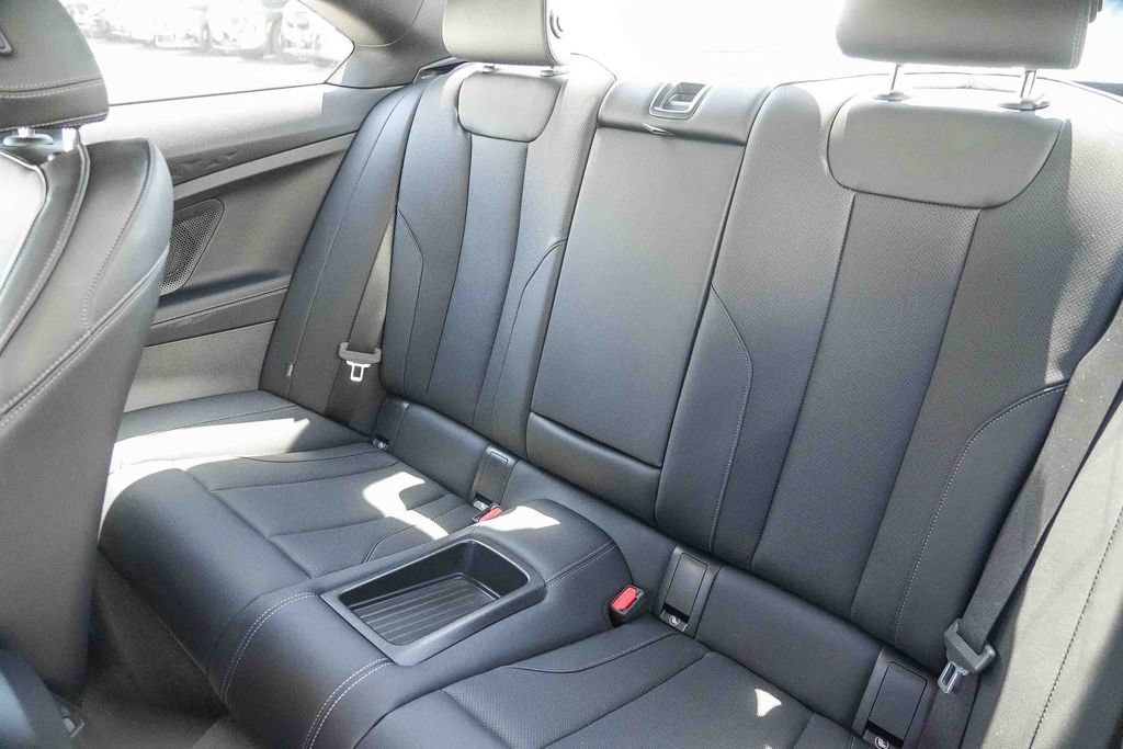 Used 2025 BMW 230i Coupe RWD image 19