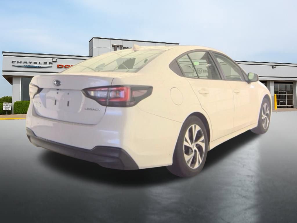 Used 2025 Subaru Legacy Premium image 6