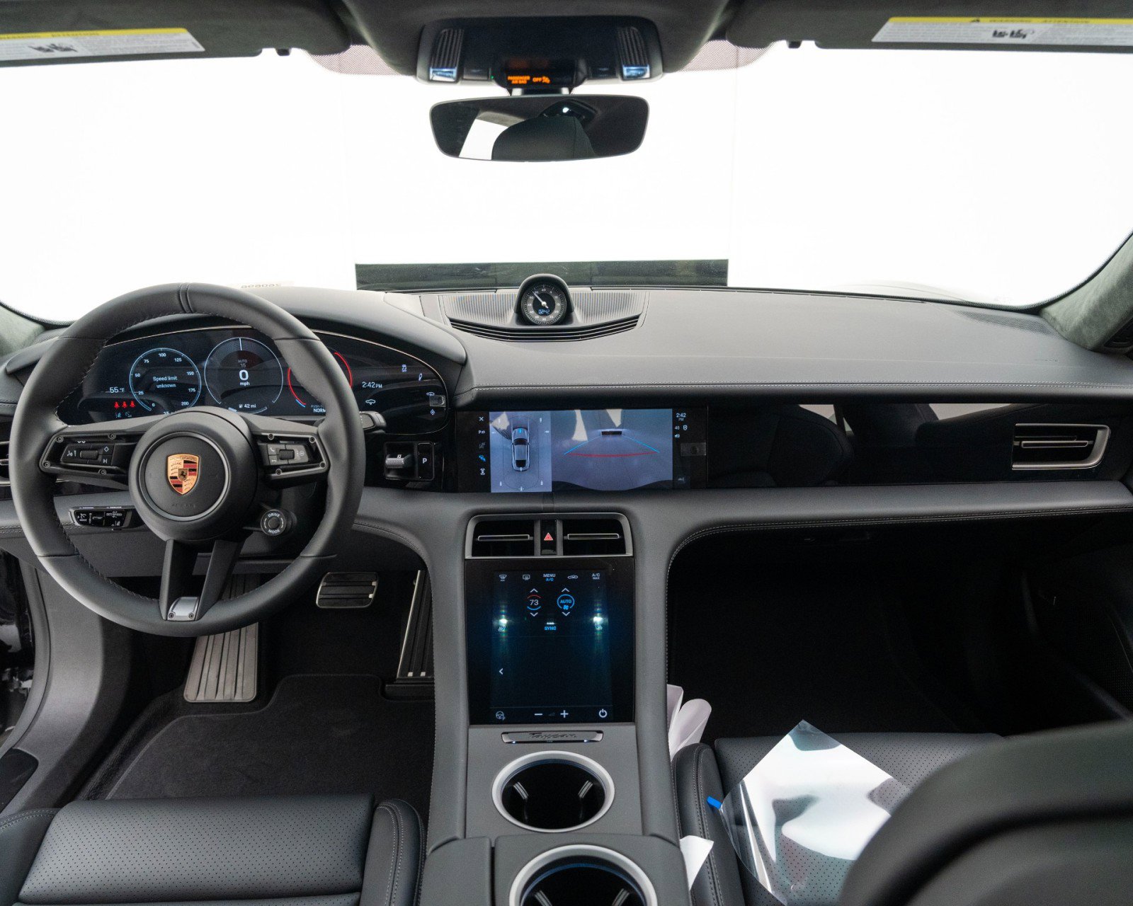 New 2026 Porsche Taycan GTS image 19