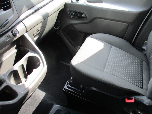 Used 2022 Ford Transit 350 XLT RWD image 19