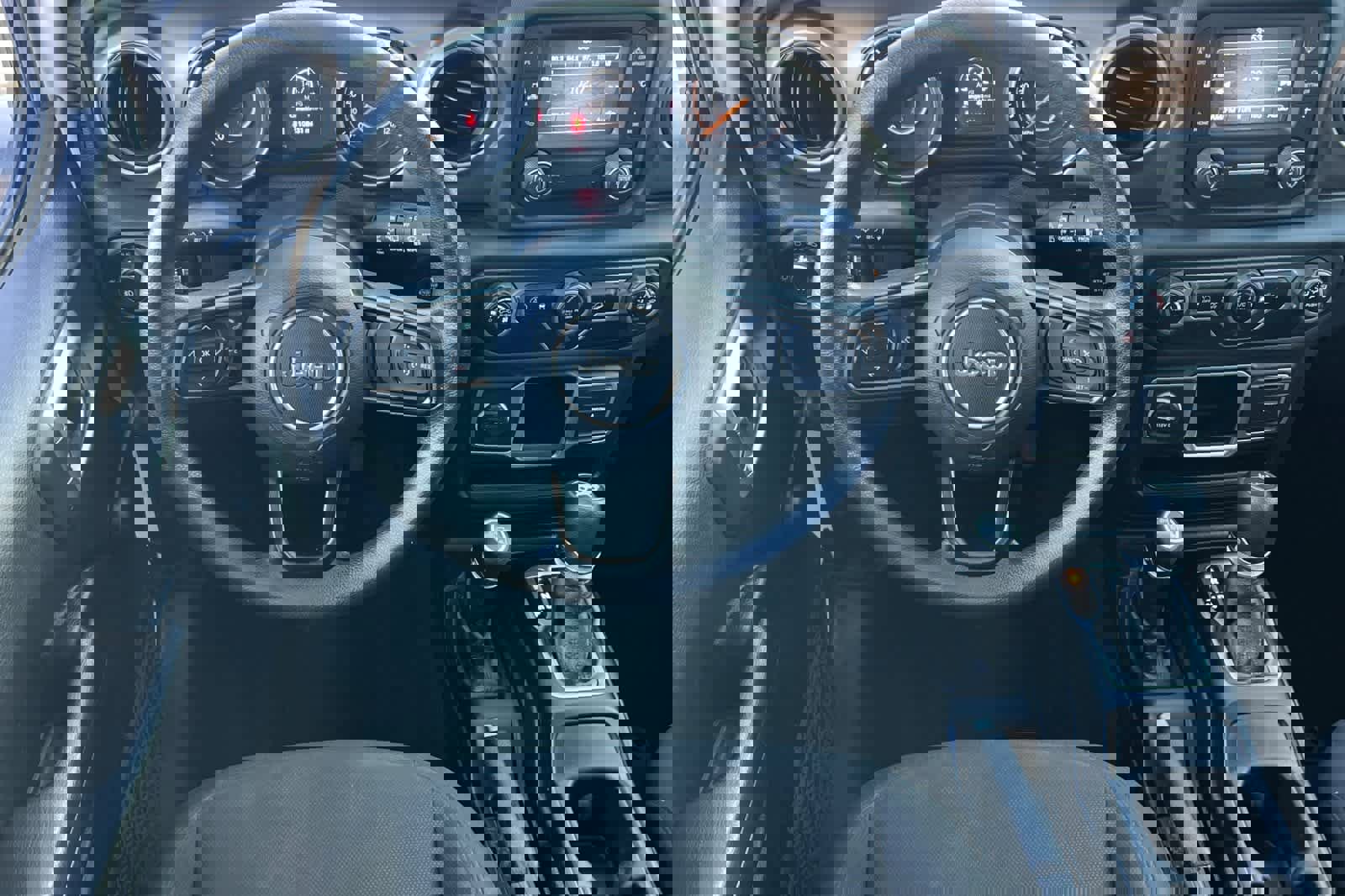 Used 2018 Jeep Wrangler Unlimited Sport image 16