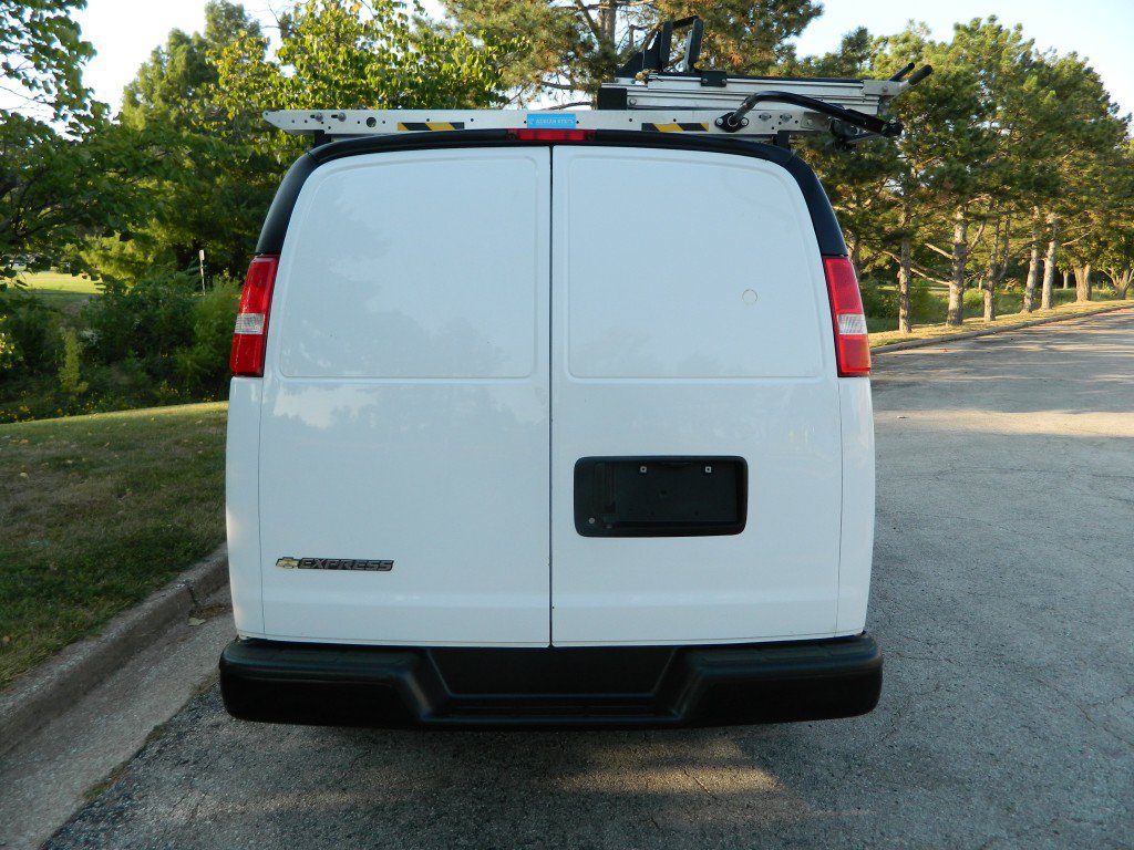 Used 2020 Chevrolet Express 2500 w/ Communications Package RWD image 8
