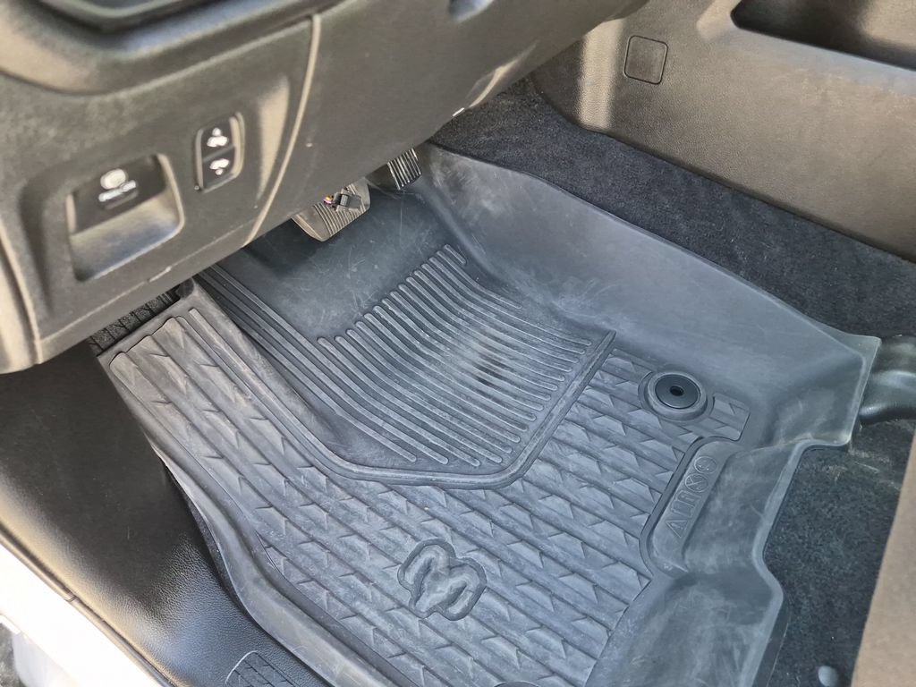 Used 2025 RAM 1500 Lone Star AWD/4WD image 23