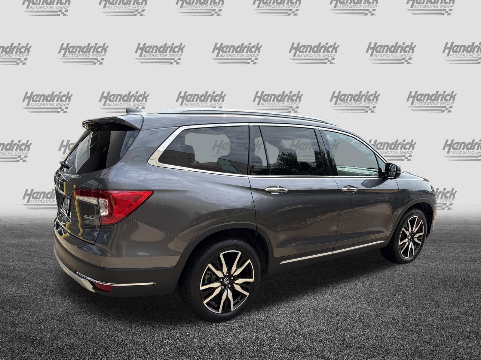 Used 2019 Honda Pilot Touring image 10