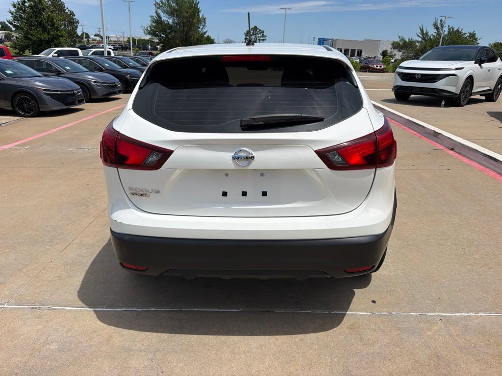 Used 2019 Nissan Rogue Sport S FWD image 4