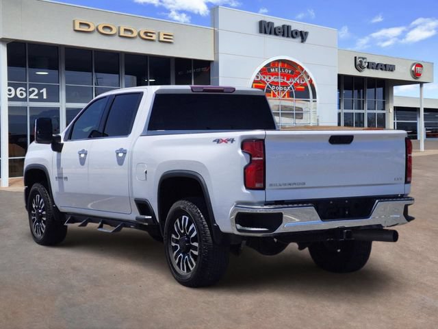 Used 2024 Chevrolet Silverado 2500 LTZ AWD/4WD image 3