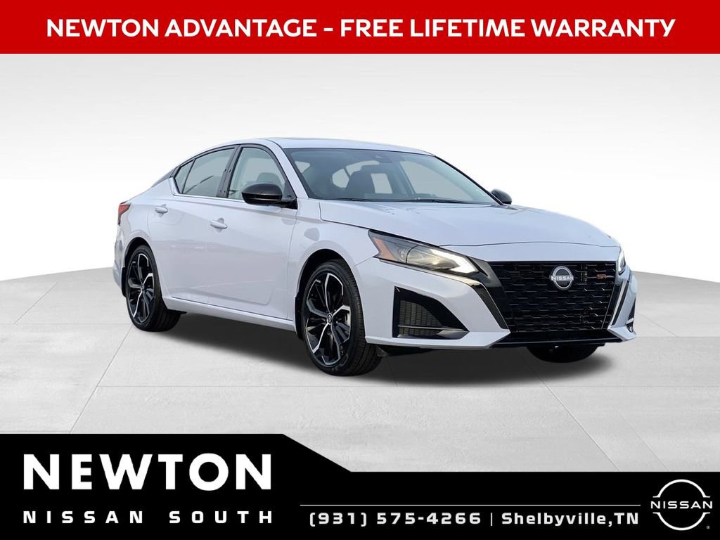 New 2025 Nissan Altima 2.5 SR w/ SR Premium Package image 1