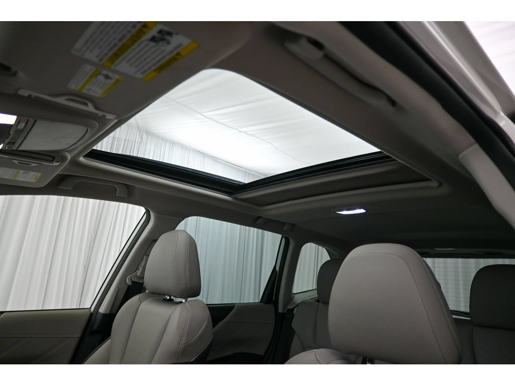 Used 2023 Subaru Forester Limited AWD/4WD image 13