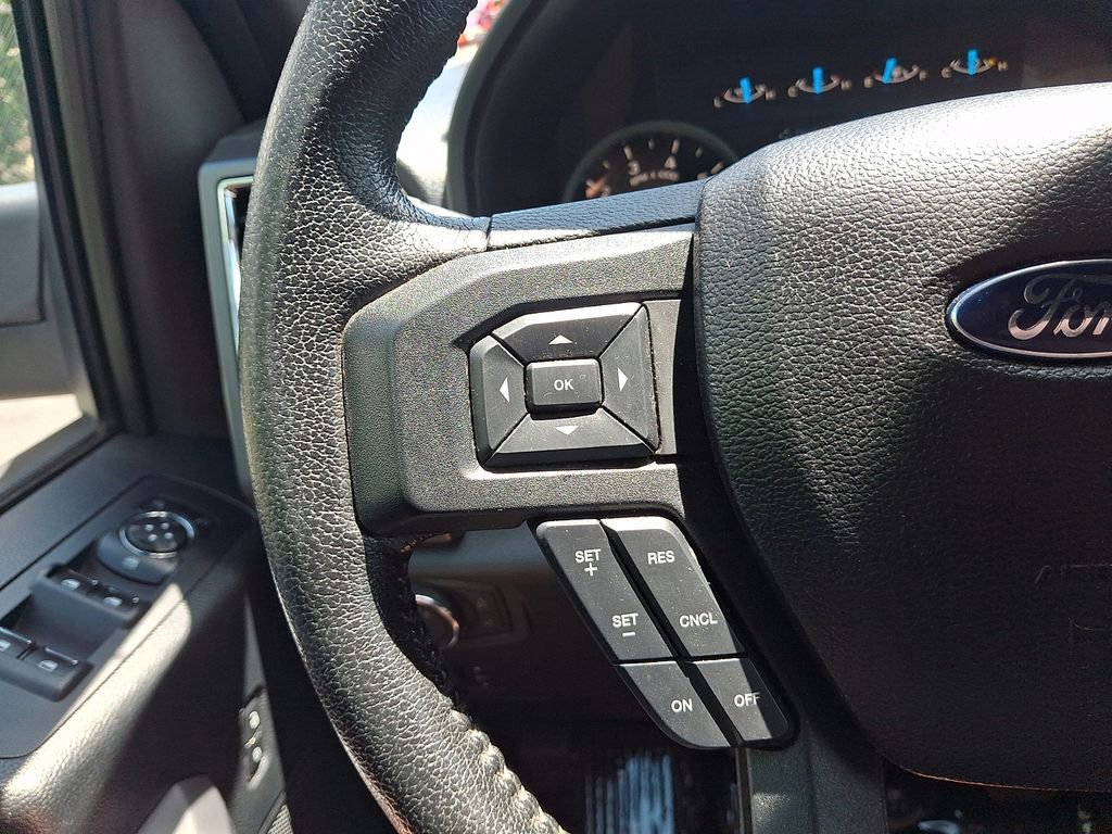 Used 2015 Ford F150 XLT w/ Equipment Group 302A Luxury AWD/4WD image 21