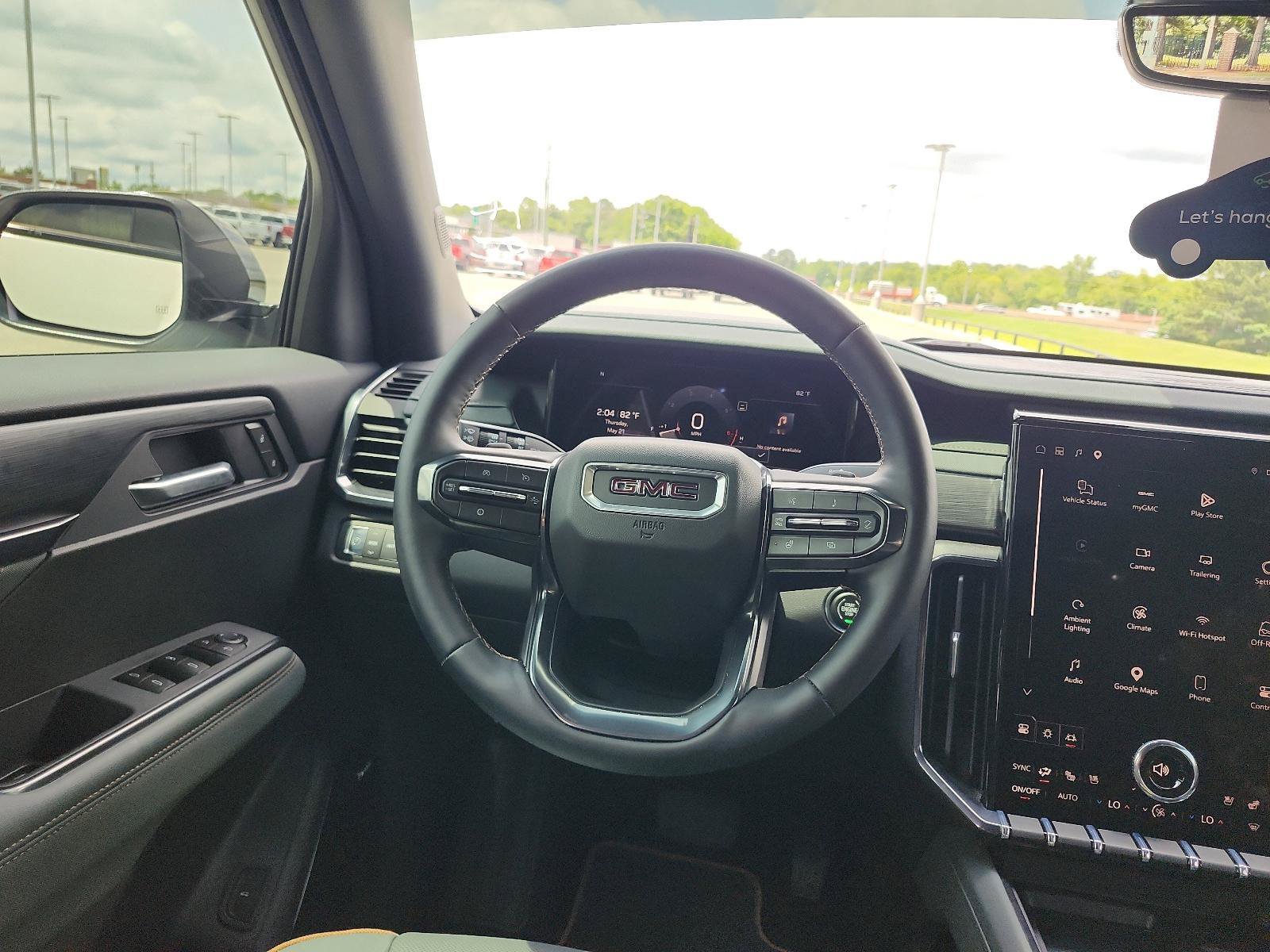 Certified 2026 GMC Acadia AT4 w/ Luxury Package AWD/4WD image 14