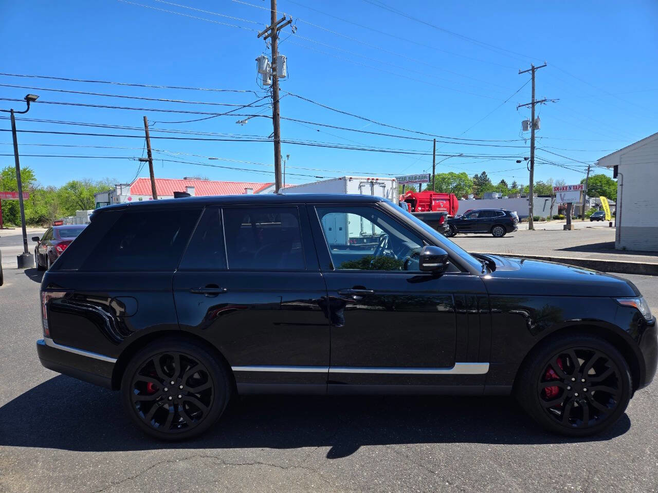 Used 2017 Land Rover Range Rover HSE image 5