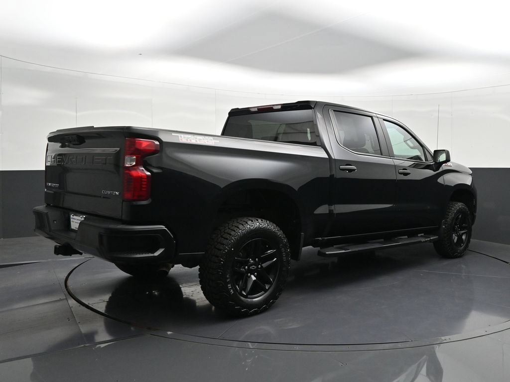 Used 2024 Chevrolet Silverado 1500 Custom Trail Boss AWD/4WD image 5
