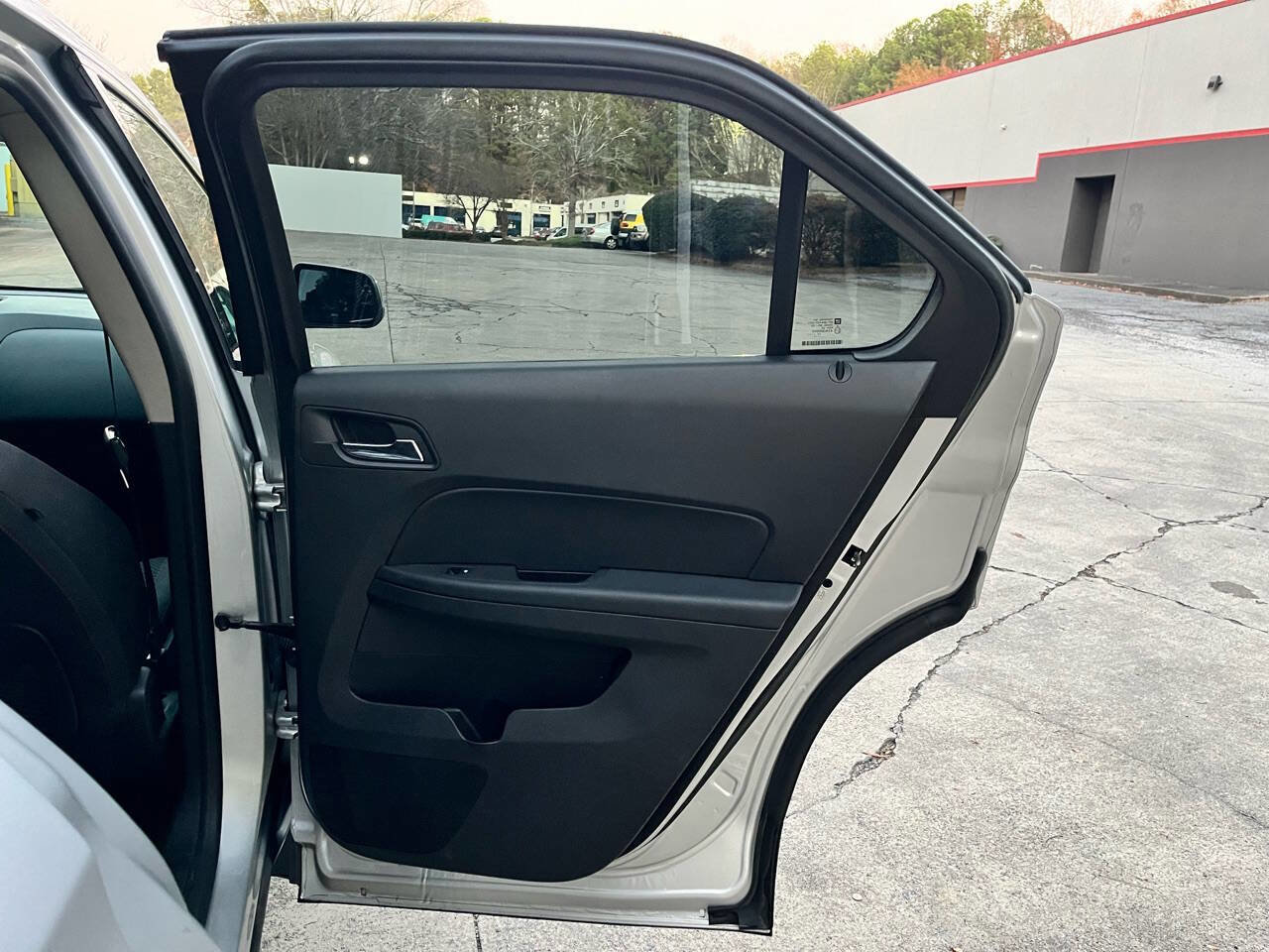 Used 2016 Chevrolet Equinox LT image 36