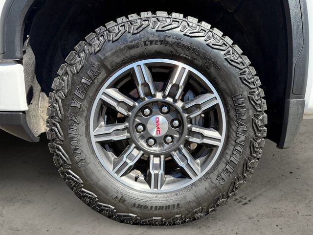 Certified 2025 GMC Sierra 1500 AT4 AWD/4WD image 9