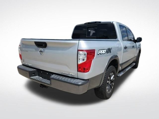 Used 2017 Nissan Titan PRO-4X AWD/4WD image 5