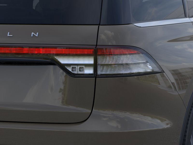 New 2025 Lincoln Aviator AWD w/ Equipment Group 101A image 21