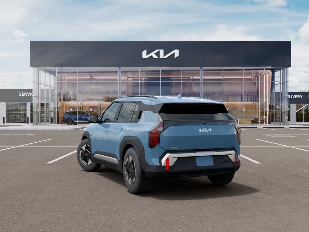 New 2027 Kia EV3 Wind FWD image 4