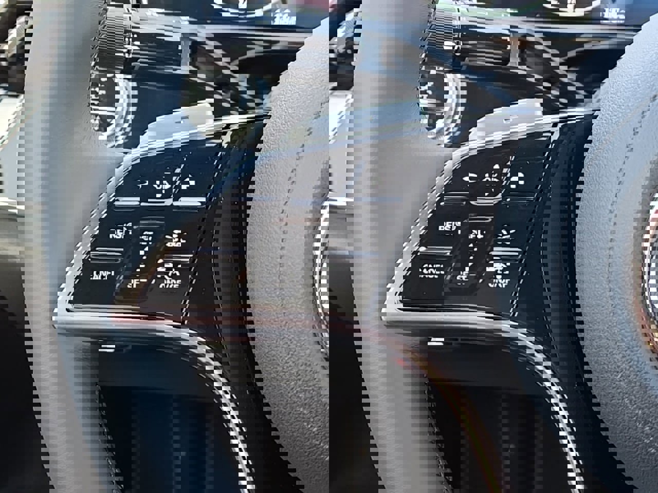 New 2026 Mercedes-Benz E 350 4MATIC image 23