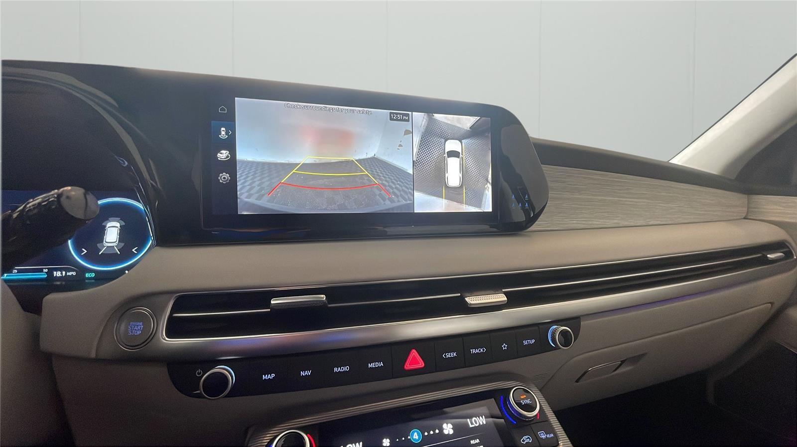 Used 2024 Hyundai Palisade Calligraphy AWD/4WD image 16