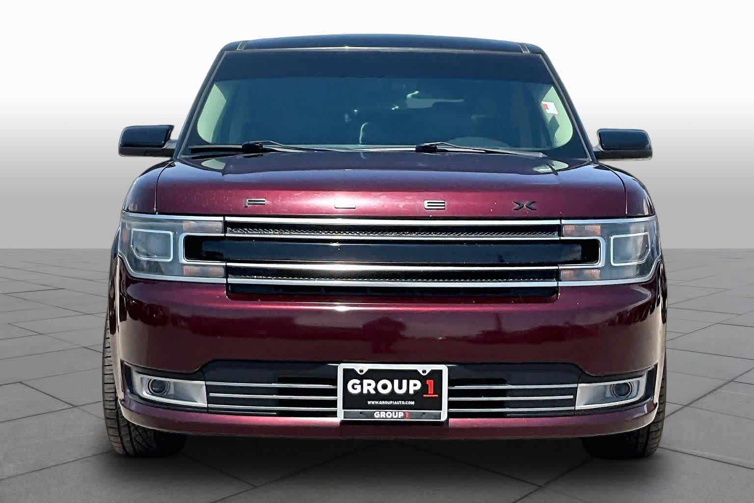 Used 2017 Ford Flex Limited w/ Equipment Group 303A AWD/4WD image 4