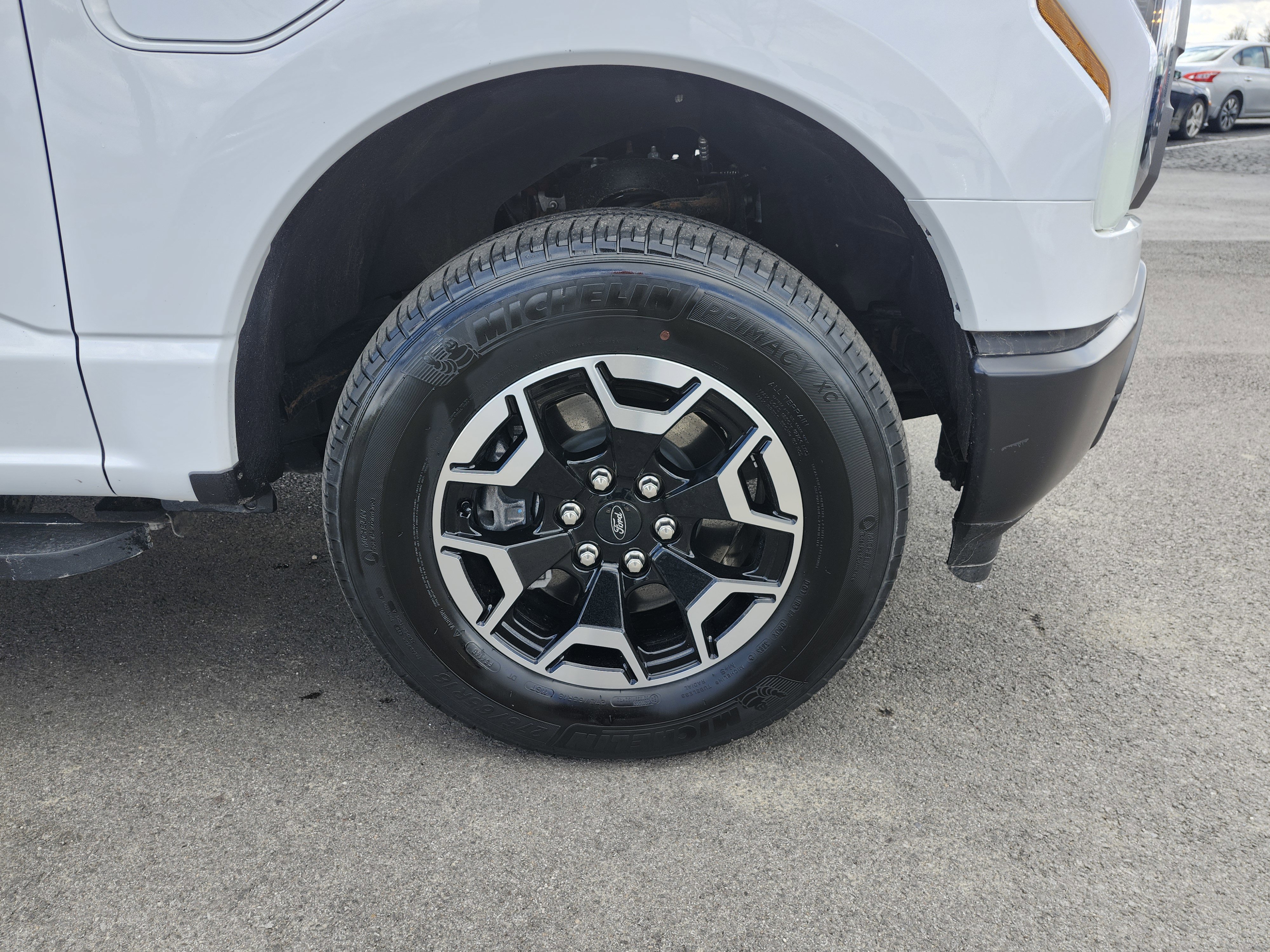 Used 2023 Ford F150 Lightning Pro image 12