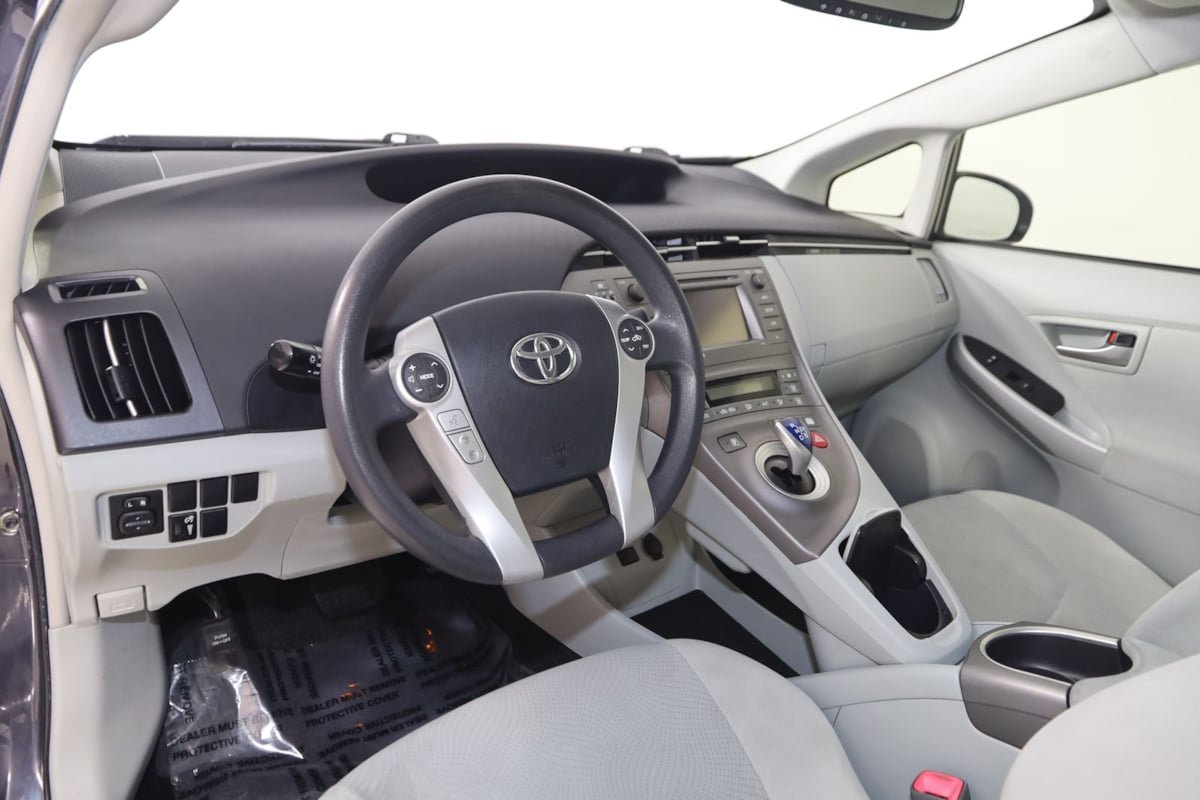 Used 2013 Toyota Prius Three FWD image 21