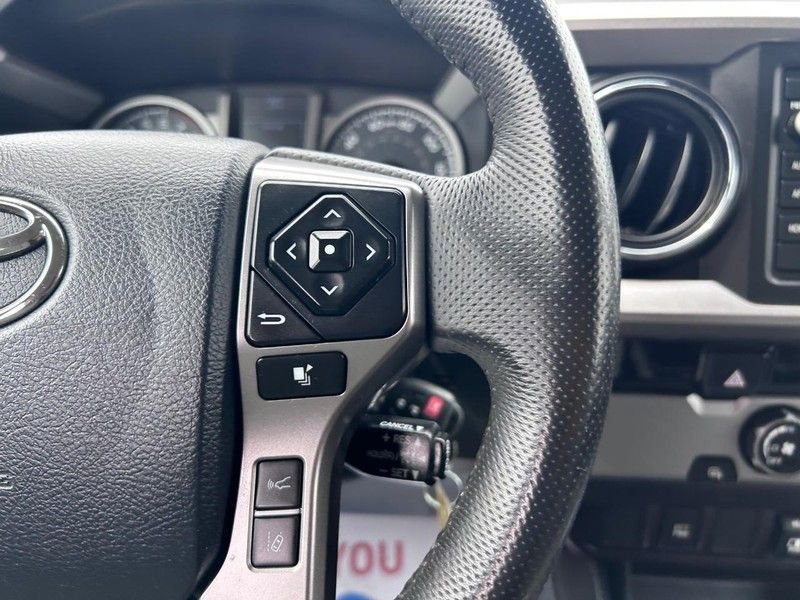 Used 2018 Toyota Tacoma SR5 image 13