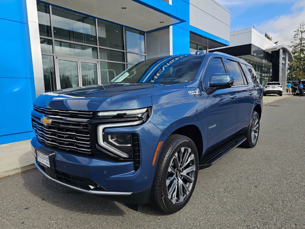 Used 2026 Chevrolet Tahoe High Country w/ Sun And Tow Package AWD/4WD image 3