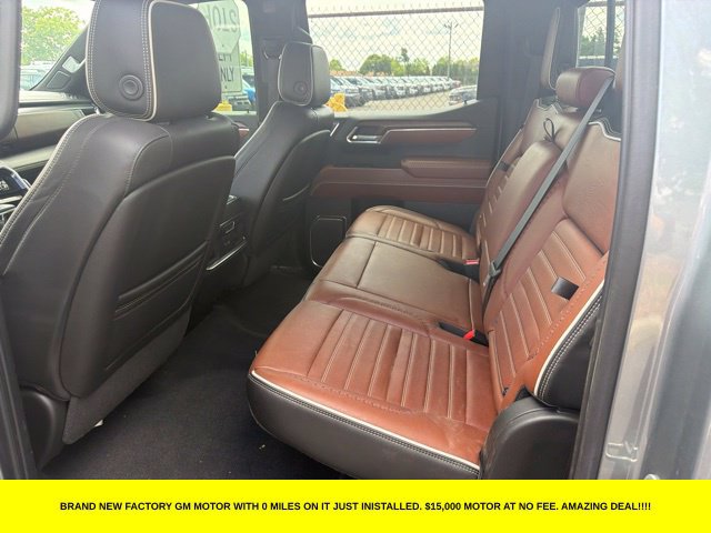 Used 2023 GMC Sierra 1500 Denali Ultimate AWD/4WD image 9
