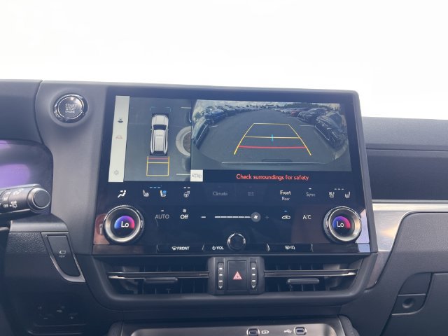 Used 2024 Lexus GX 550 w/ Accessory Package (31) AWD/4WD image 25