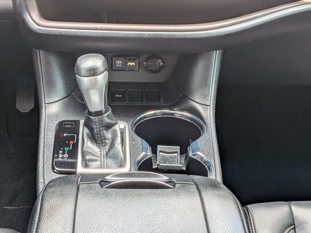 Used 2019 Toyota Highlander XLE FWD image 22