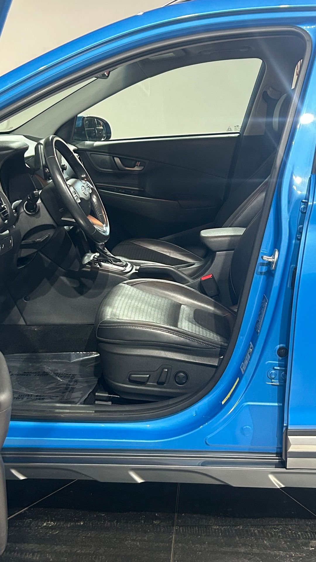 Used 2018 Hyundai Kona Limited image 34