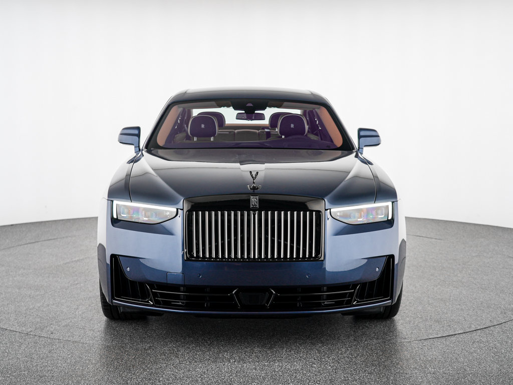 New 2027 Rolls-Royce Ghost Black Badge AWD/4WD image 9