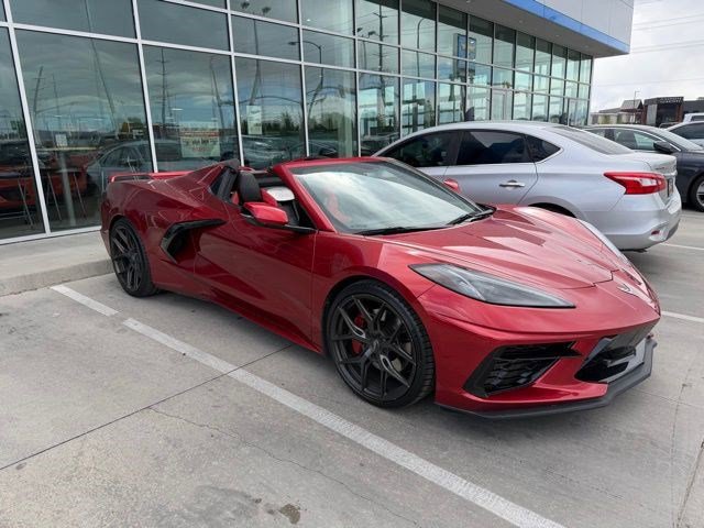 Used 2021 Chevrolet Corvette Stingray Premium Conv w/ Z51 Performance Package image 2