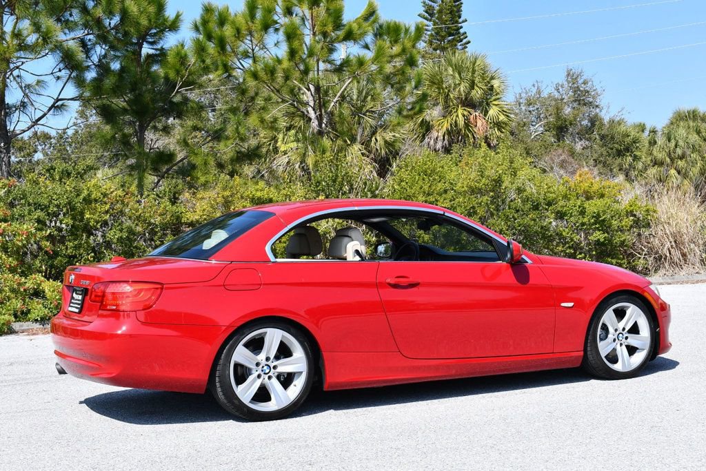 Used 2011 BMW 328i Convertible image 39