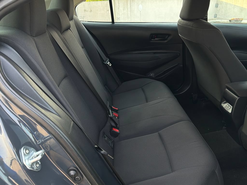 Used 2025 Toyota Corolla LE w/ Convenience Package FWD image 10