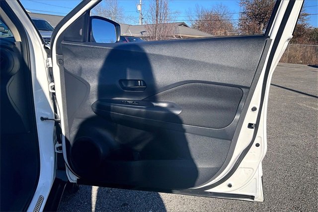 Certified 2024 Nissan Kicks S w/ Interior Electronics Package image 27