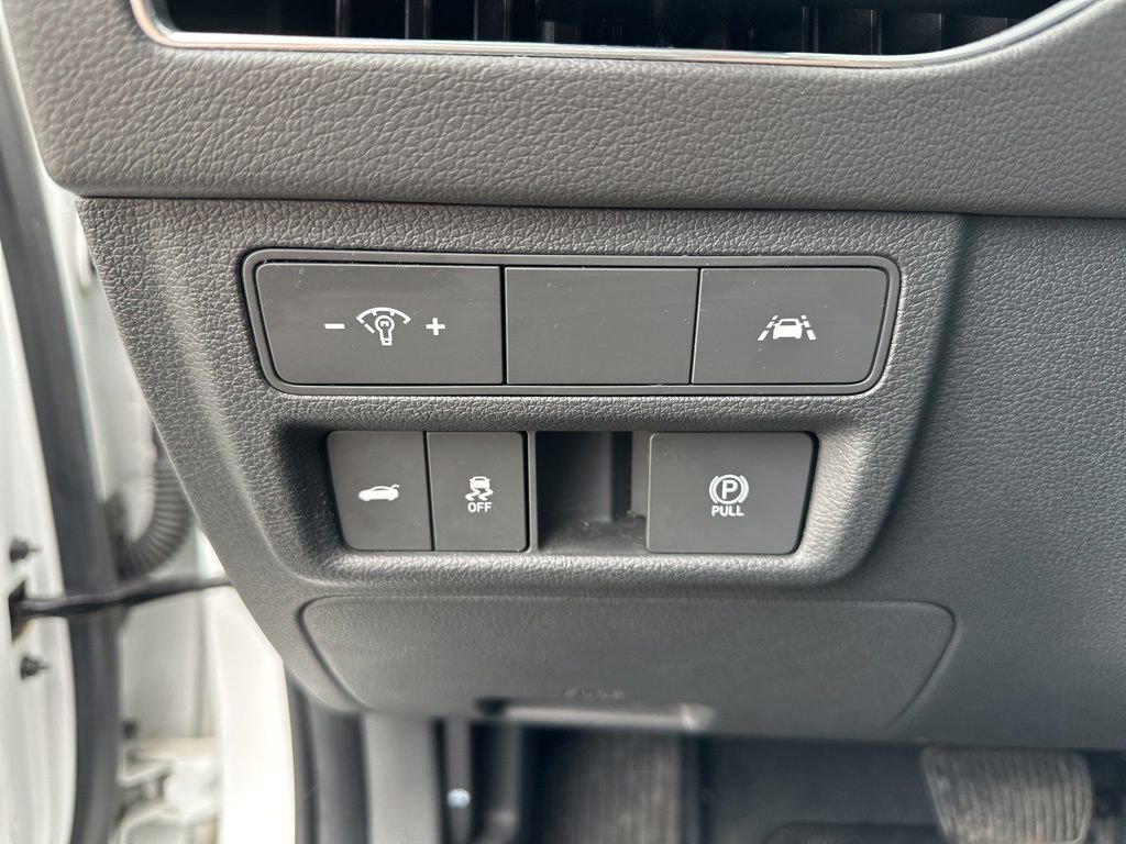 Used 2022 Hyundai Sonata Limited image 16
