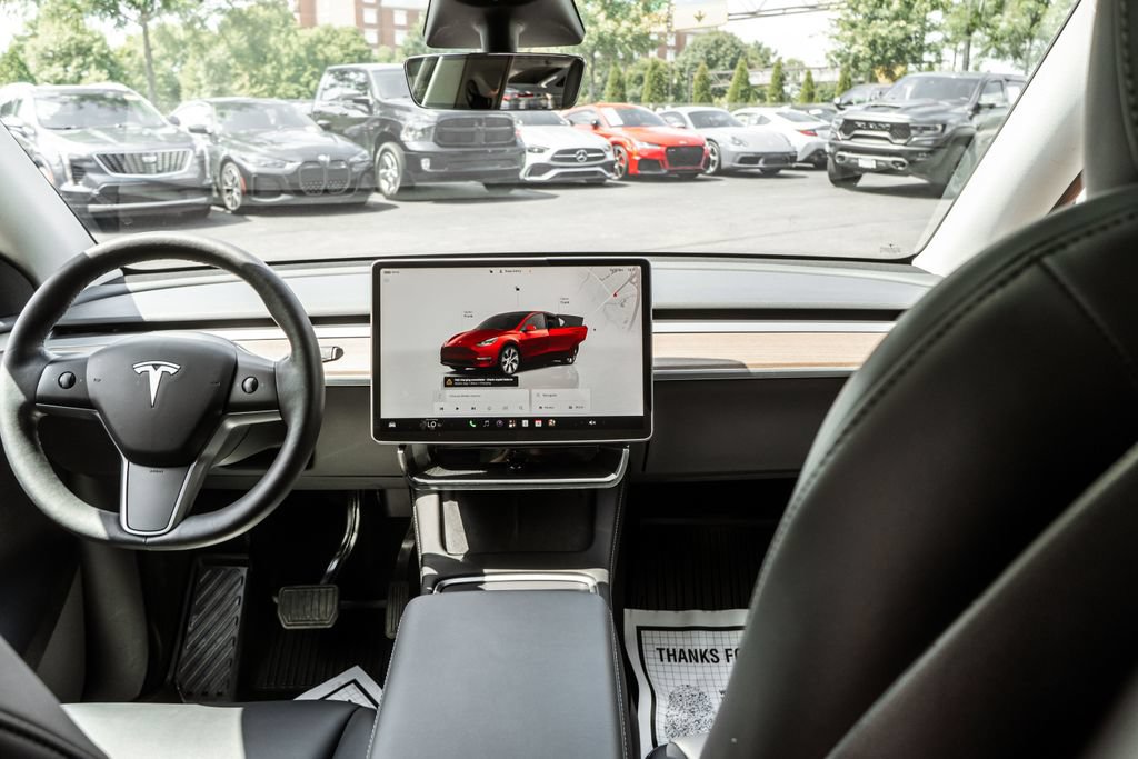 Used 2023 Tesla Model Y Long Range AWD/4WD image 7