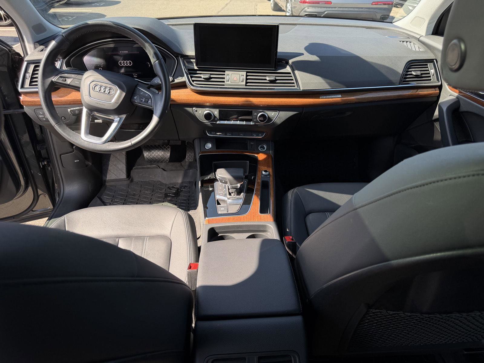 Used 2023 Audi Q5 2.0T Premium Plus w/ Premium Plus Package image 16