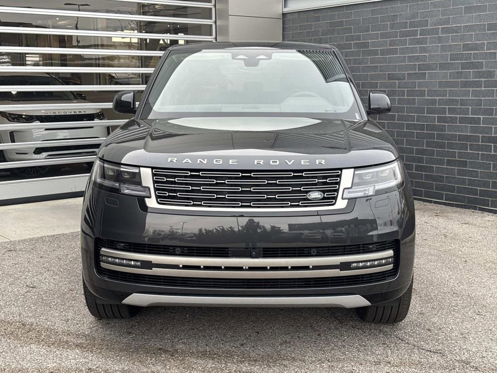 New 2026 Land Rover Range Rover SE AWD/4WD image 2