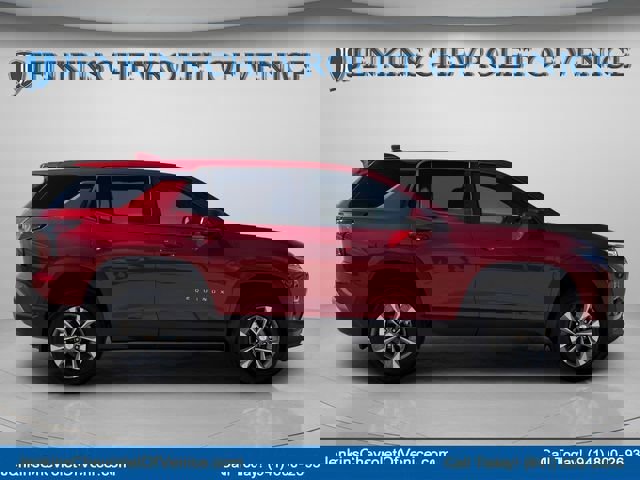New 2026 Chevrolet Equinox LT w/ Safety and Technology Package image 3