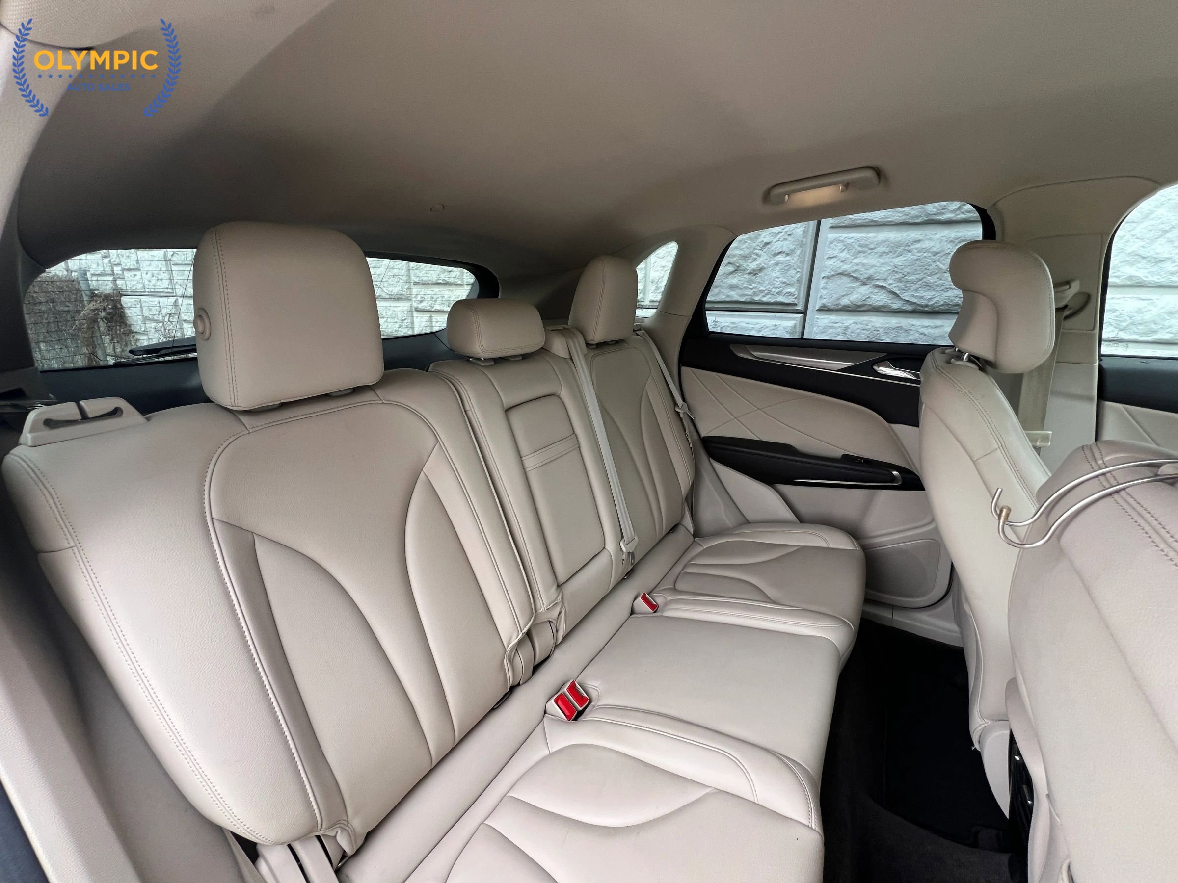 Used 2018 Lincoln MKC Premiere image 42