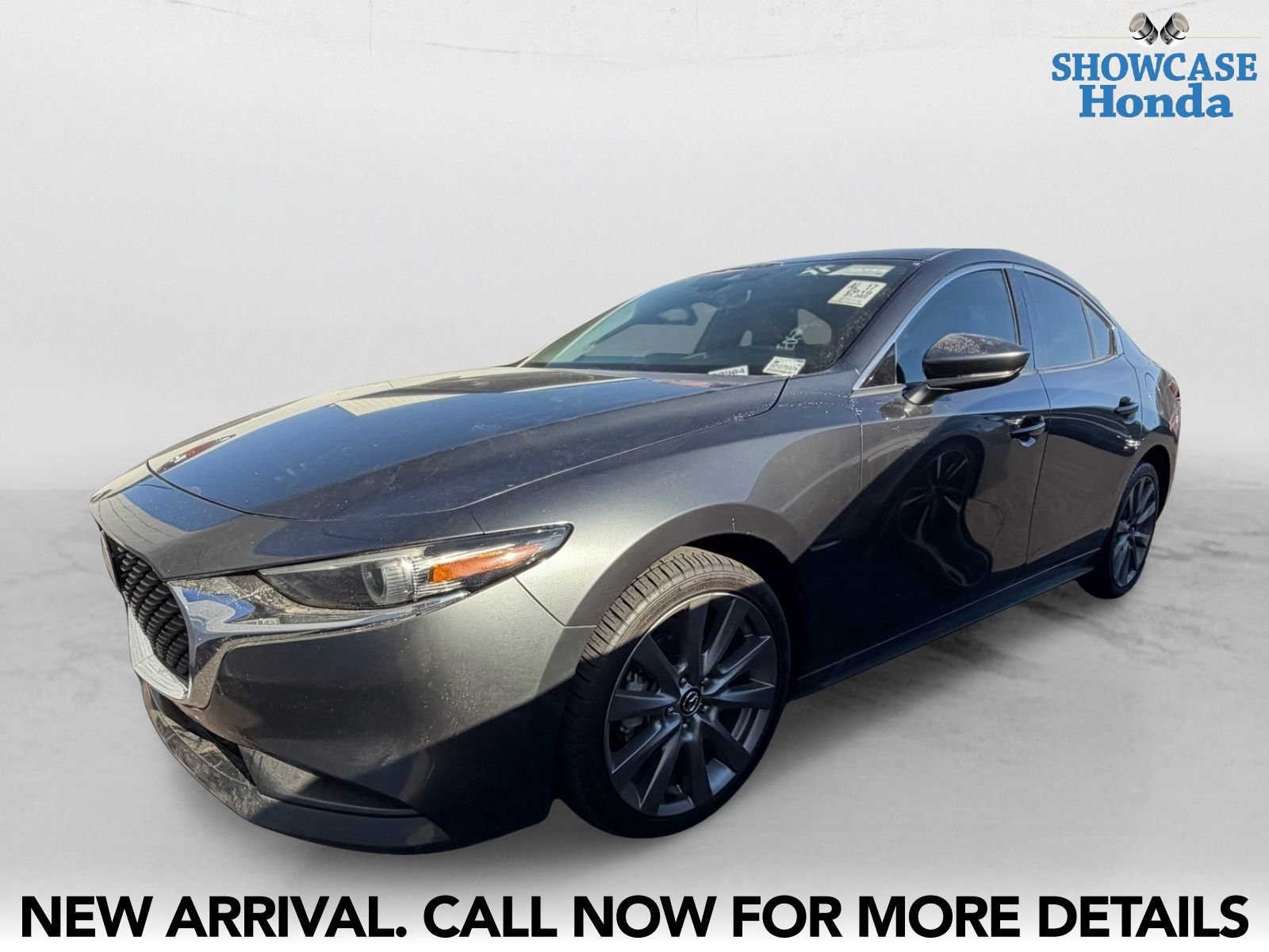Used 2019 MAZDA MAZDA3 Sedan w/ Premium Package FWD image 2