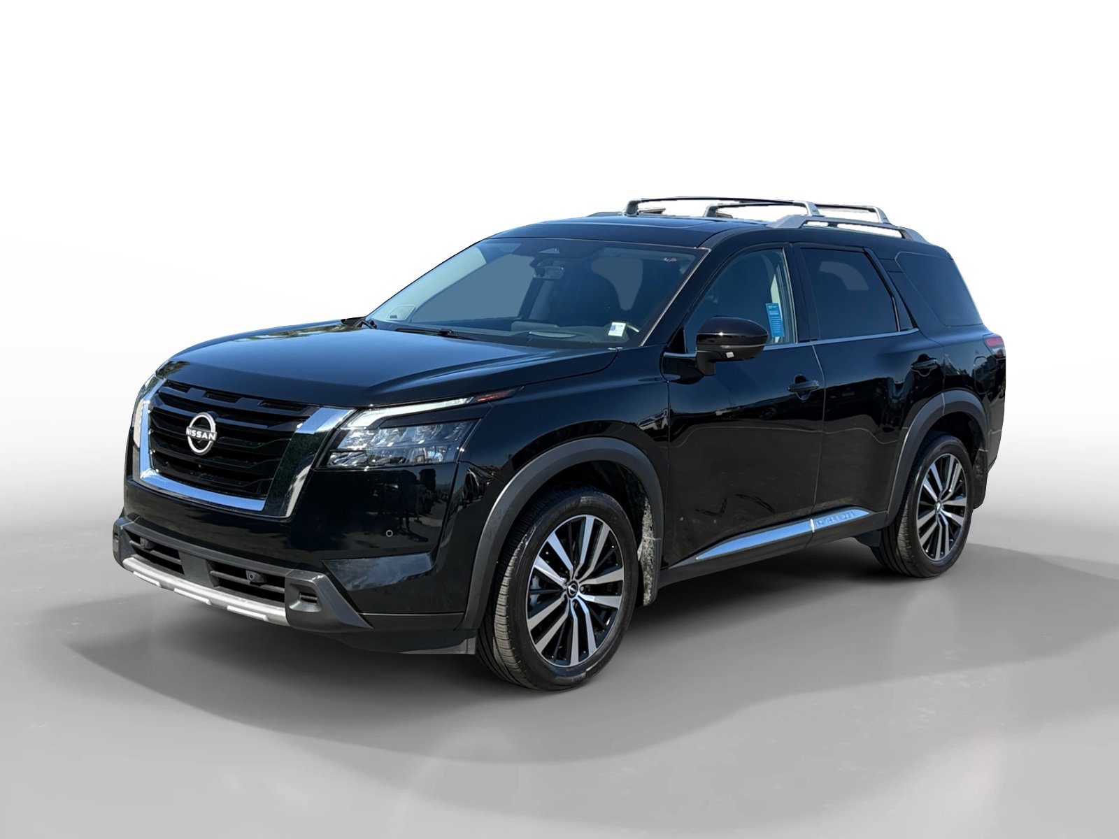 Used 2025 Nissan Pathfinder Platinum w/ Cargo Package AWD/4WD image 1