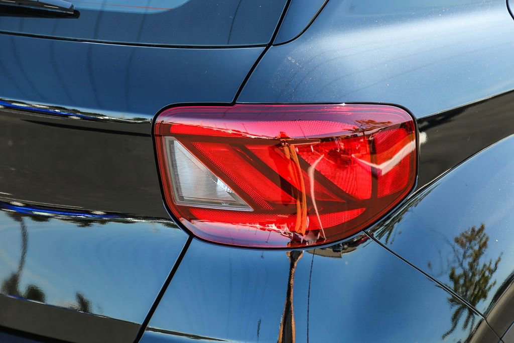Certified 2026 Hyundai Venue SEL FWD image 10